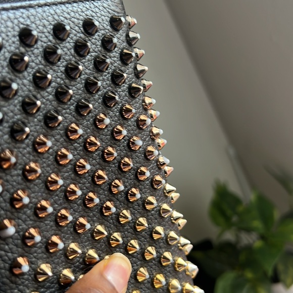 Christian Louboutin Panettone Spike Leather Zippy Around Wallet retails $750 - Picture 7 of 16